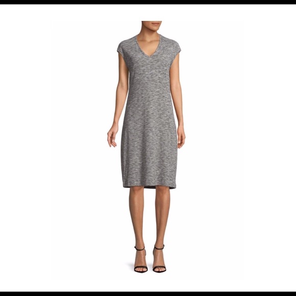 Ivanka Trump Dresses & Skirts - NWT Ivanka Trump Dress with Keyhole Back Size XL